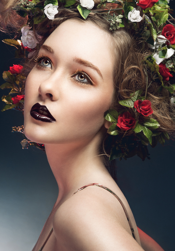 Model: Nicole Keimig, Makeup & Hair by Mikala, Photo & post: Julia Kuzmenko