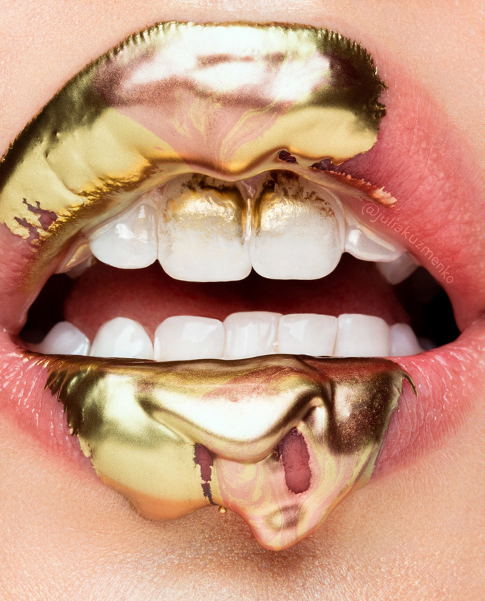 Macro lips, golden